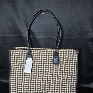 Time and Tru Black and Tan Houndstooth Tote Bag